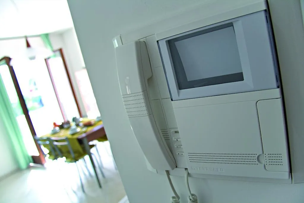 لوانو Residence La Casetta شقة فندقية